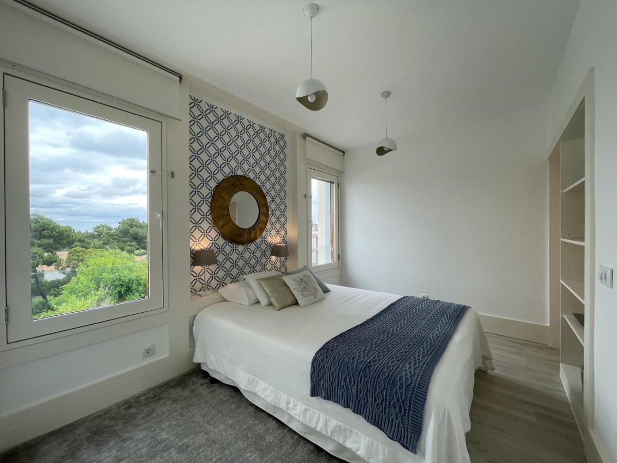 Beautiful Penthouse Apartment With Terrace - 4 Minute Walk To The Beach Tróia Extérieur photo